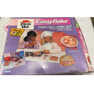 Vintage 1991 Kenner Easy-Bake Pizza Hut Accessory Set As Shown